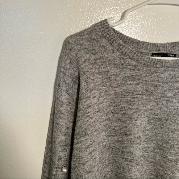 Zara Tunic Sweater Heather Gray Pearl Button Sleeves - Picture 6 of 11